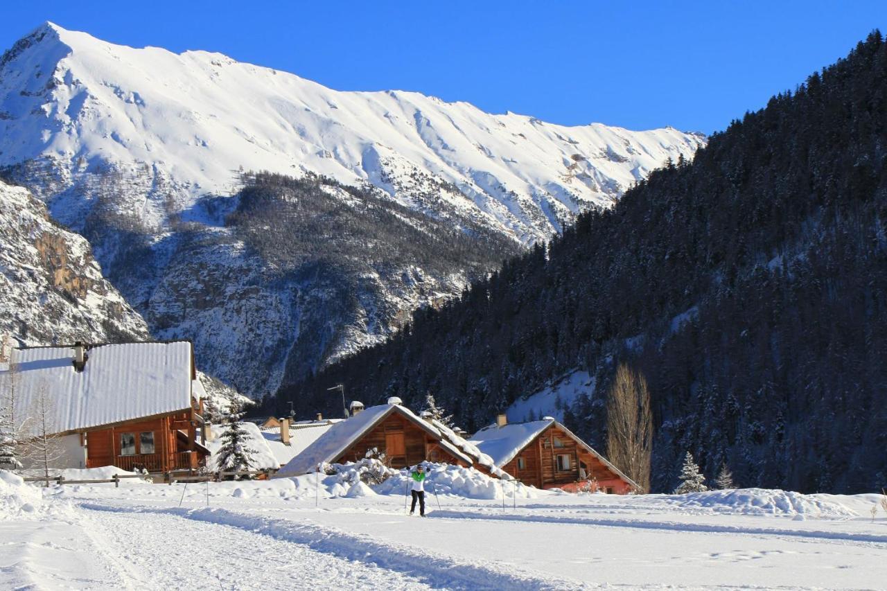 Chalet Le Melezin Hameau Des Chazals Nevache Hautes Alpes 外观 照片