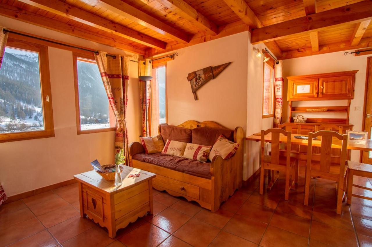 Chalet Le Melezin Hameau Des Chazals Nevache Hautes Alpes 外观 照片